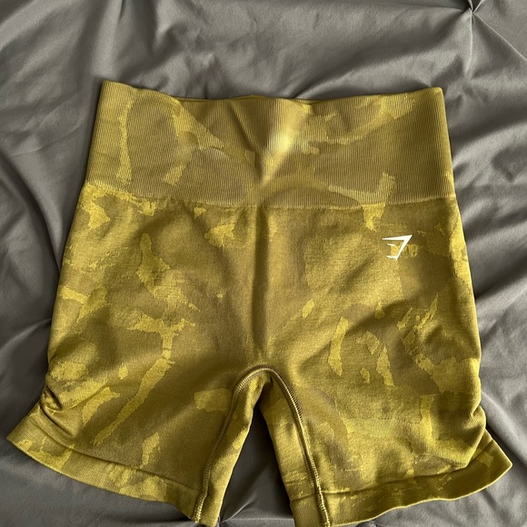 SOLD ON DEPOP - Picture 1 of 4